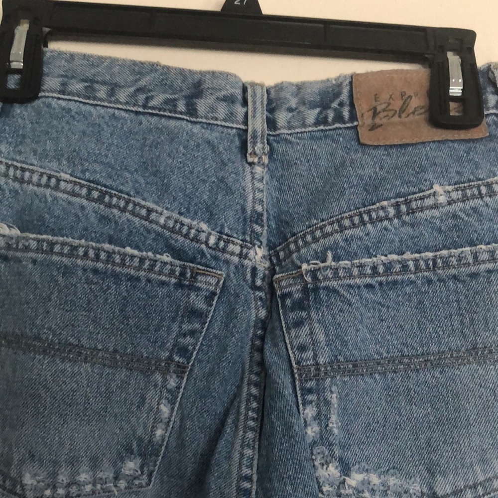 Distressed Jeans - Picture 7 of 8